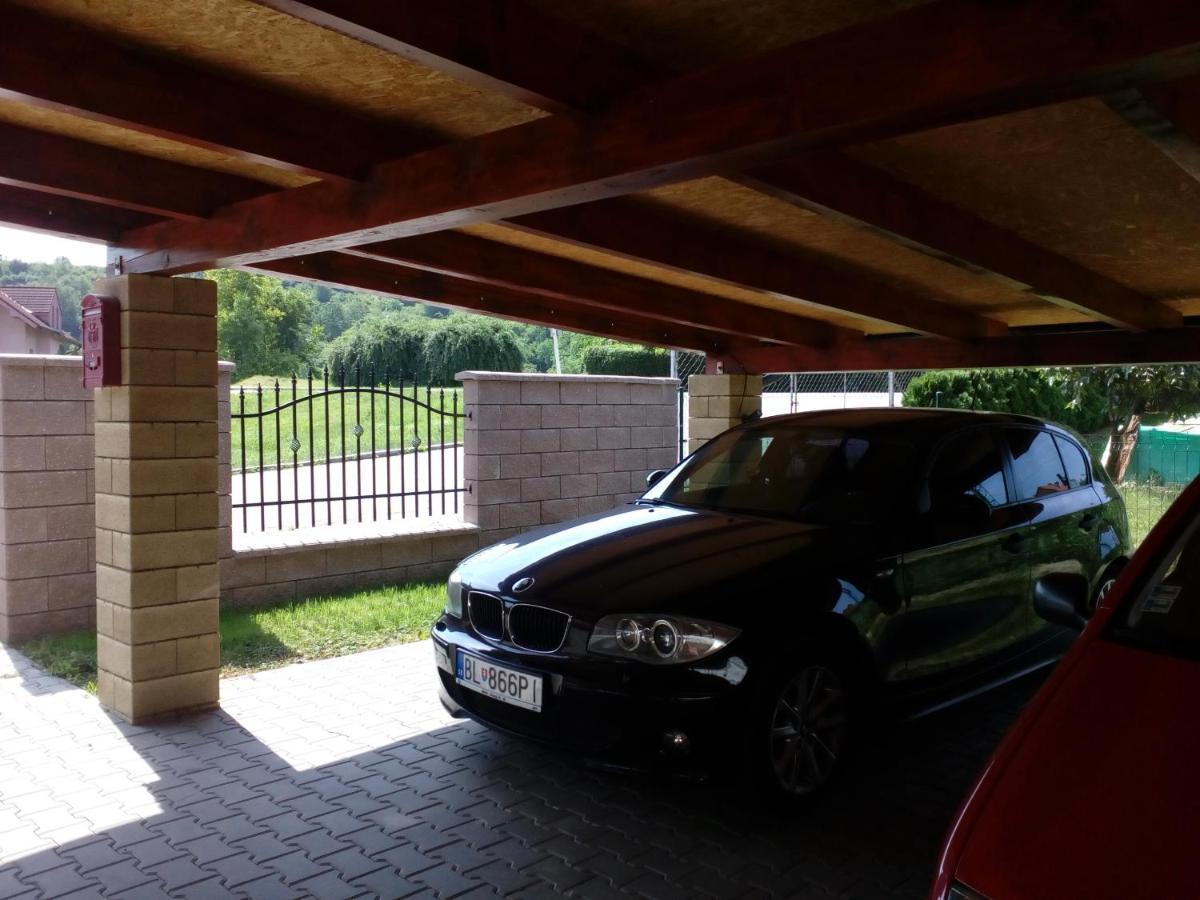Bed and Breakfast Platanus Beckov Экстерьер фото