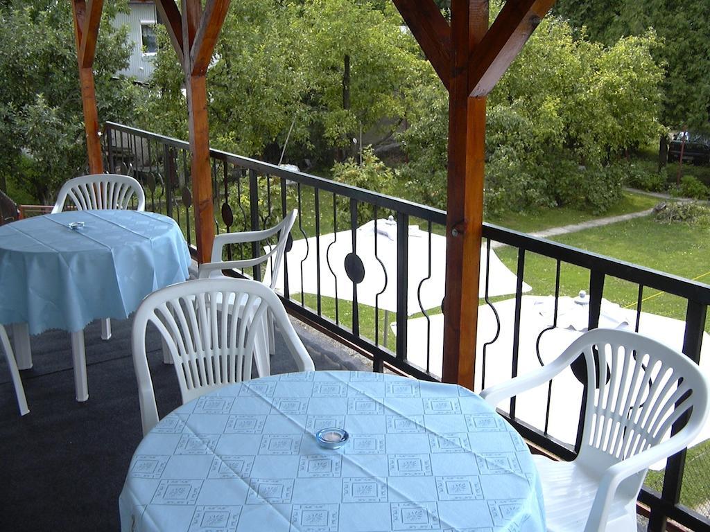 Bed and Breakfast Platanus Beckov Экстерьер фото