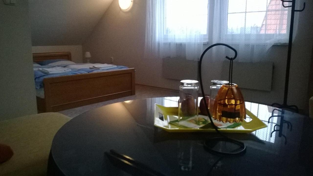 Bed and Breakfast Platanus Beckov Экстерьер фото